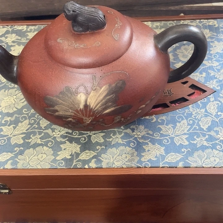 茶壶紫砂紫砂壶大家都知道喜欢紫砂