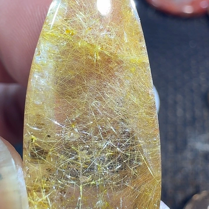 秣***橪未镶嵌颈饰水晶我