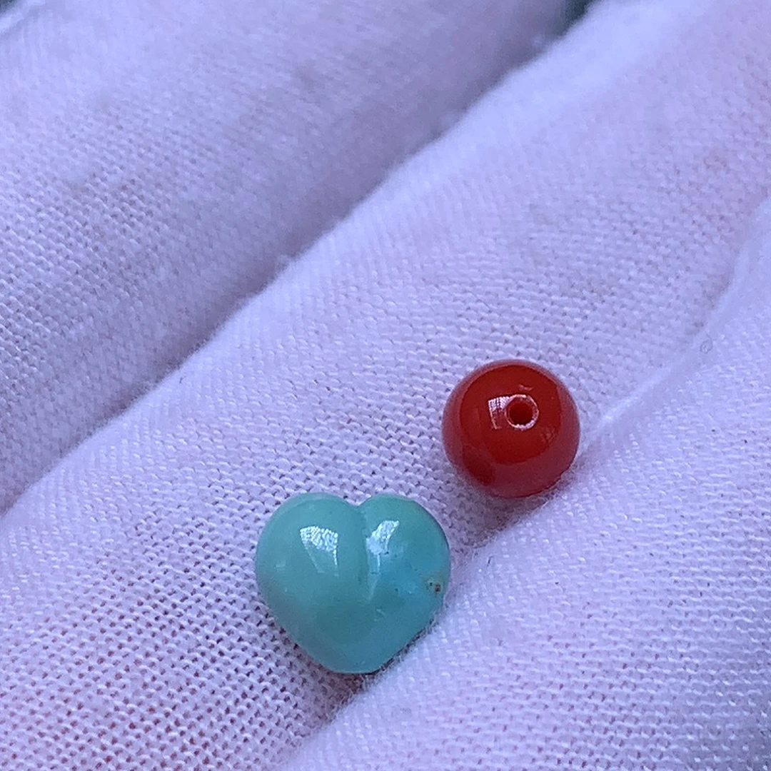 蜜***南红玛瑙未镶嵌珠宝奇石