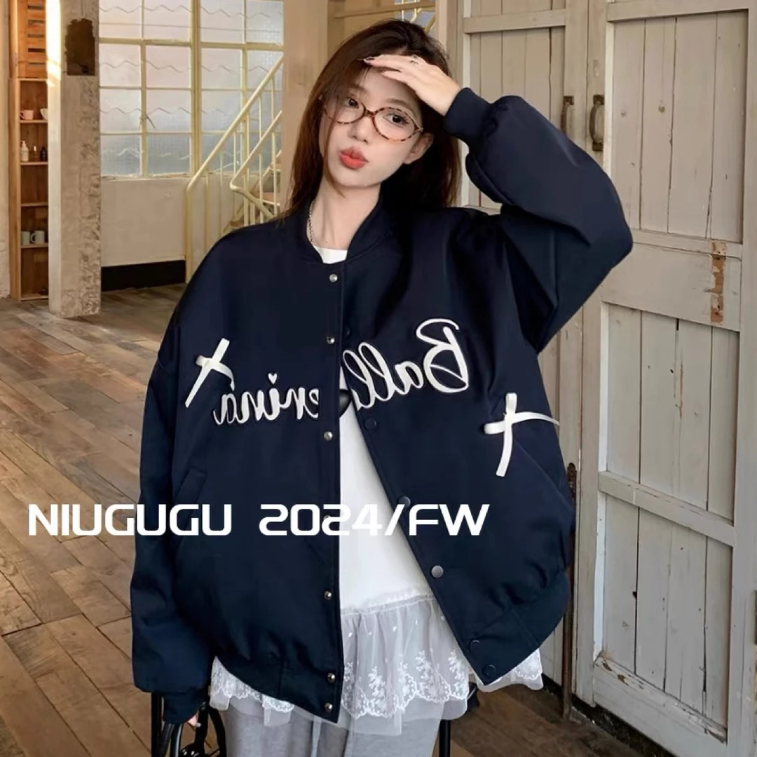 元元子专属蝴蝶结插肩袖女外套口袋防风直下摆字母