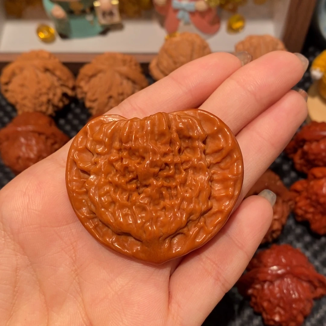 文玩核桃吊坠51桃心，0860