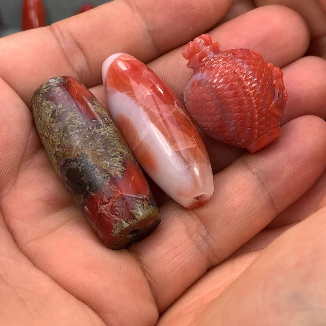 南红玛瑙吊坠未镶嵌星*