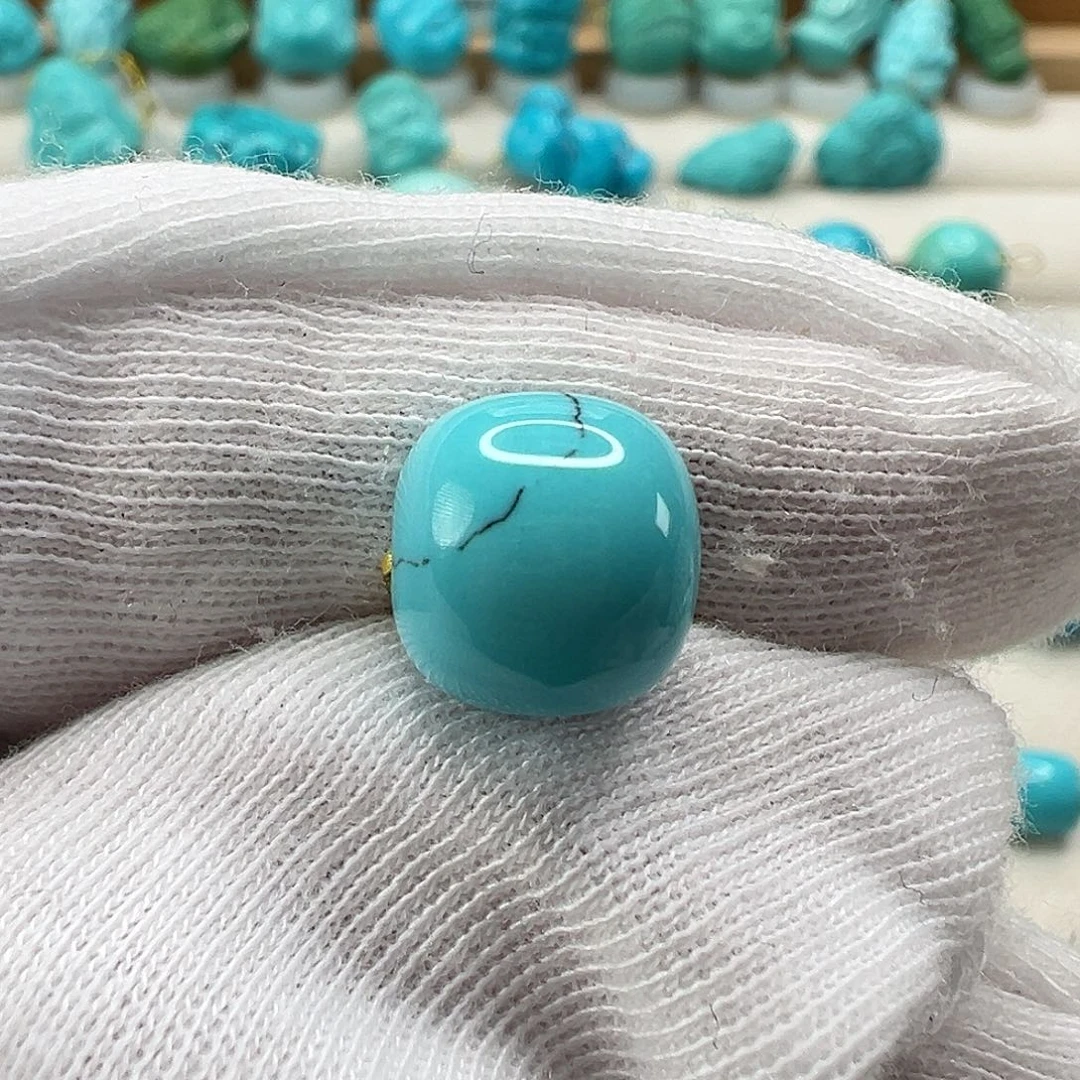 绿松石配饰未镶嵌