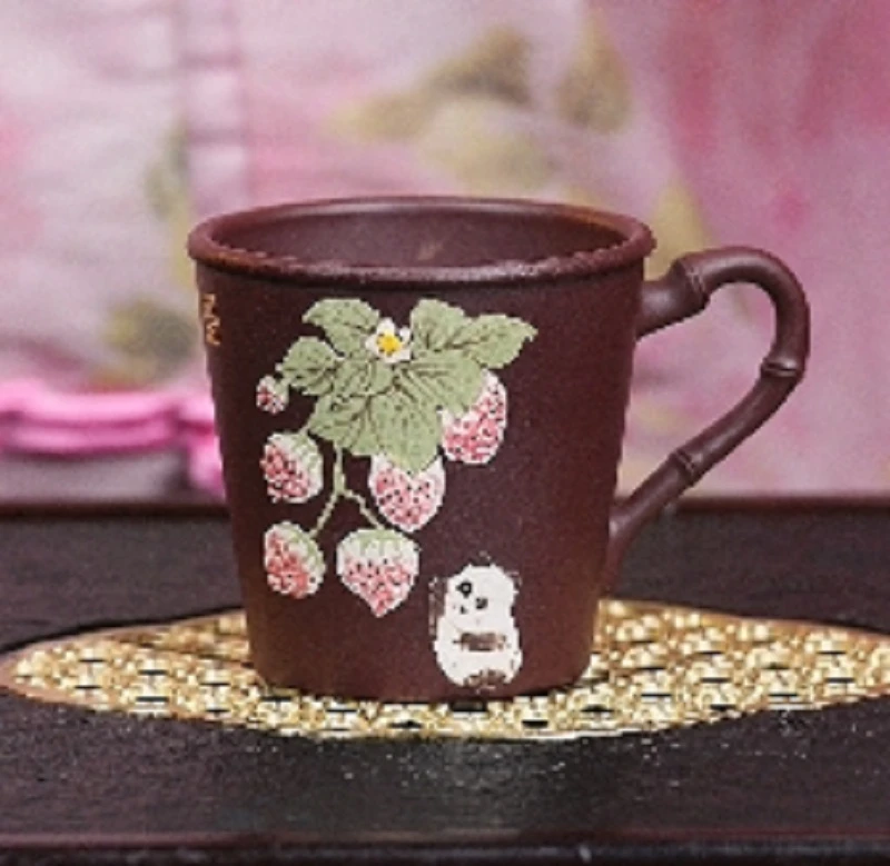 熊猫葡萄手把杯 全手工 紫砂杯 主人杯