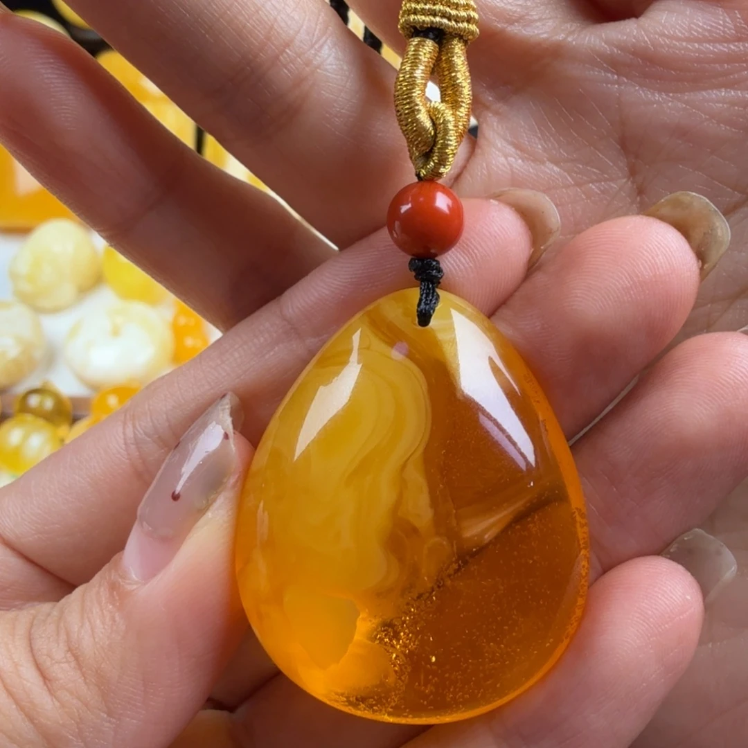 琥珀未镶嵌颈饰纯天然琥珀蜜蜡无优化