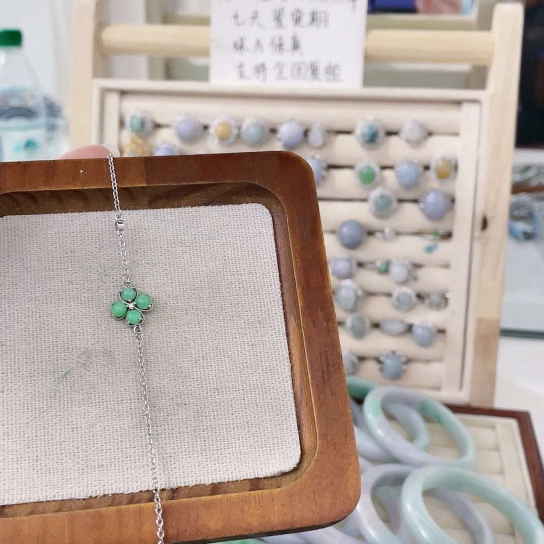 颈饰未镶嵌翡翠天然翡翠Ａ货