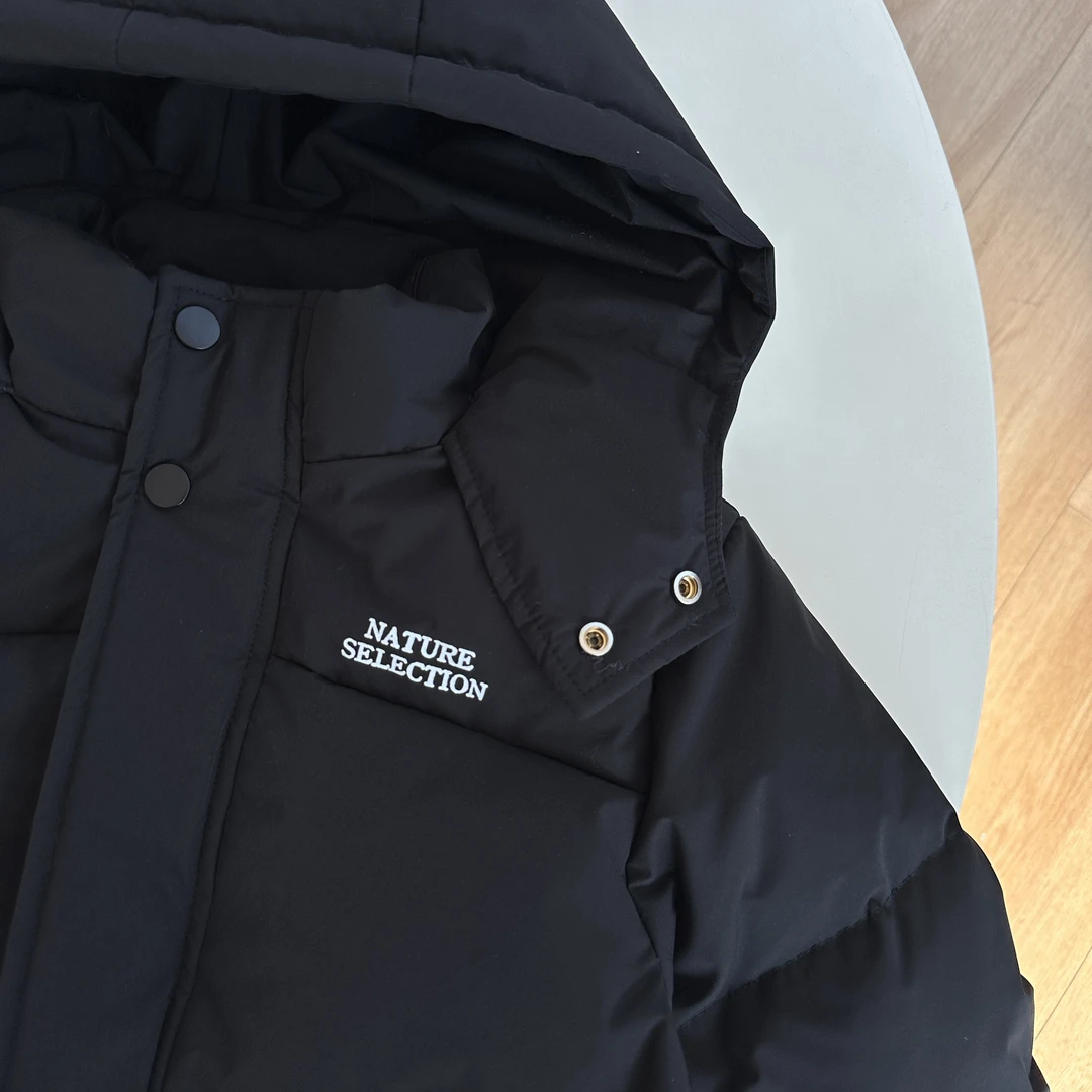 卞可【2025亲子】几何解构纯色印花羽绒服