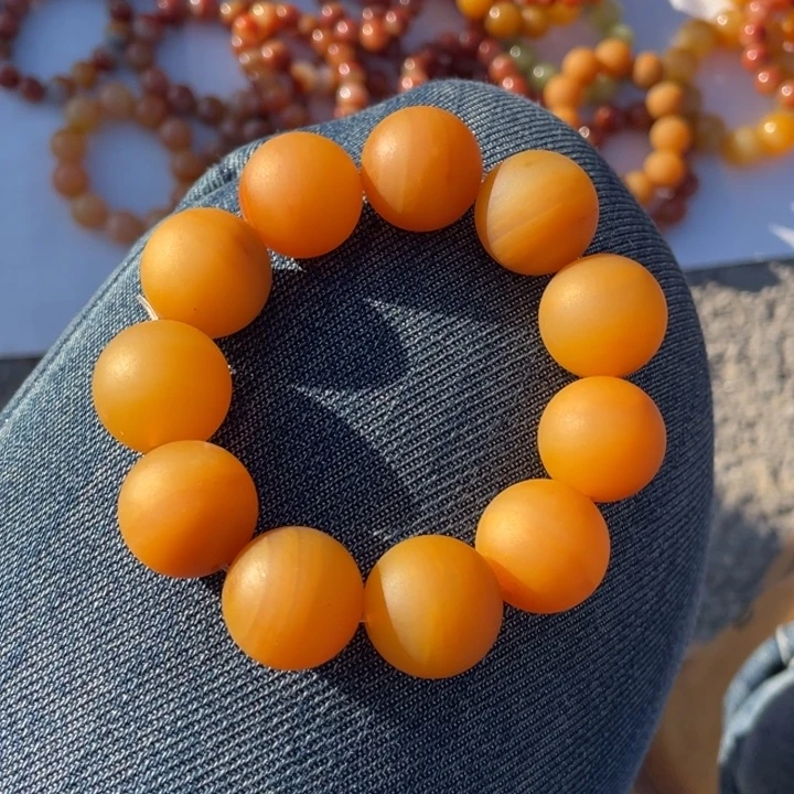 石英质玉（黄龙玉）手串未镶嵌