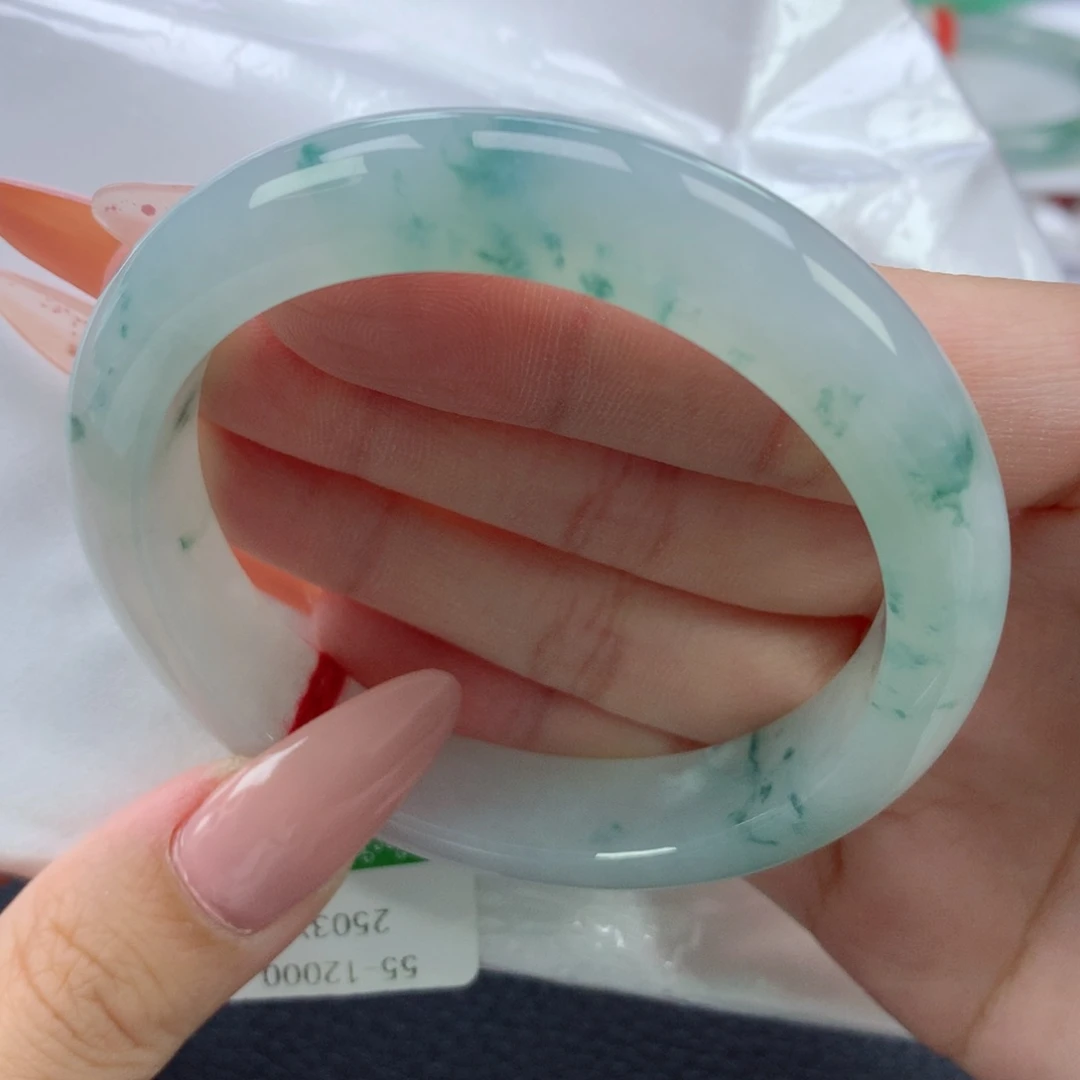 翡翠手镯未镶嵌缅甸天然翡翠A货55.9