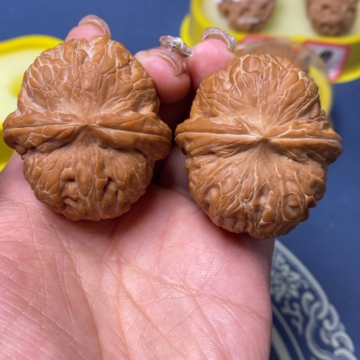 文玩核桃把件44元宝