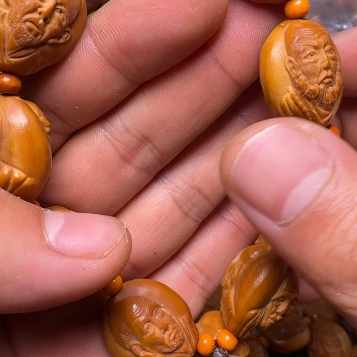 手串橄榄核你的电话