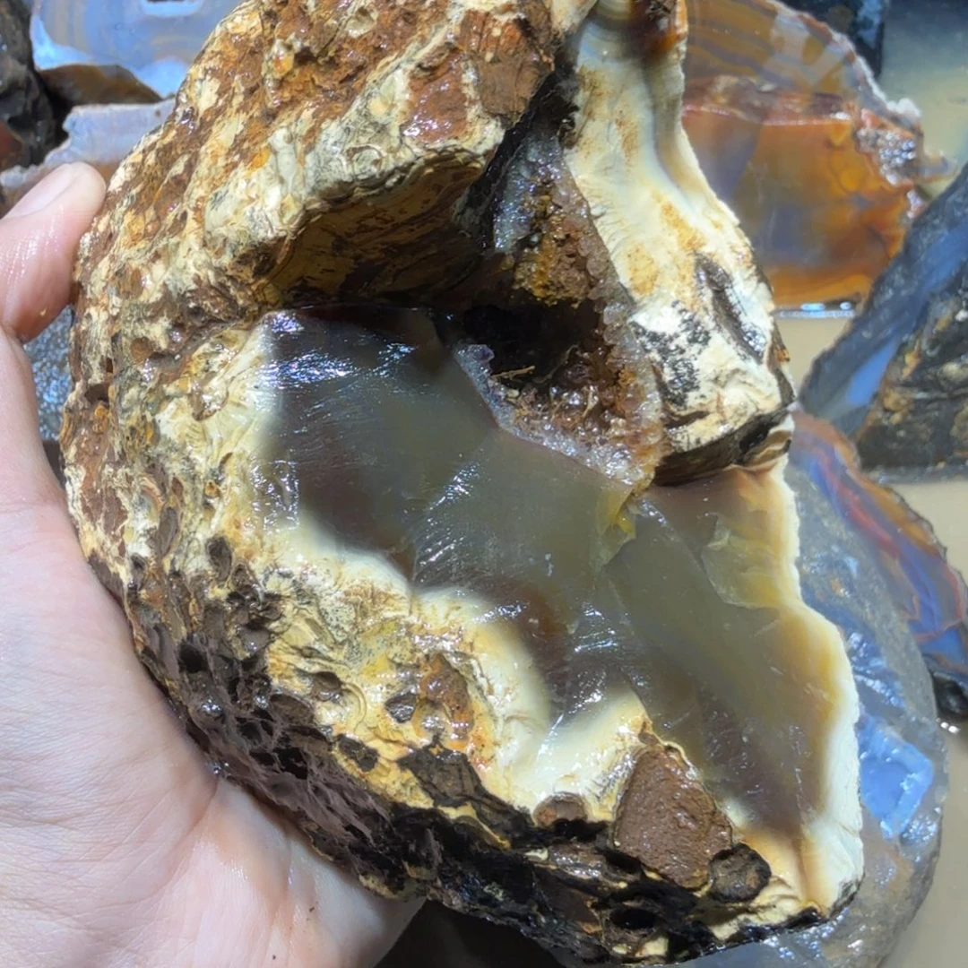 未镶嵌玛瑙/玉髓珠宝半成品