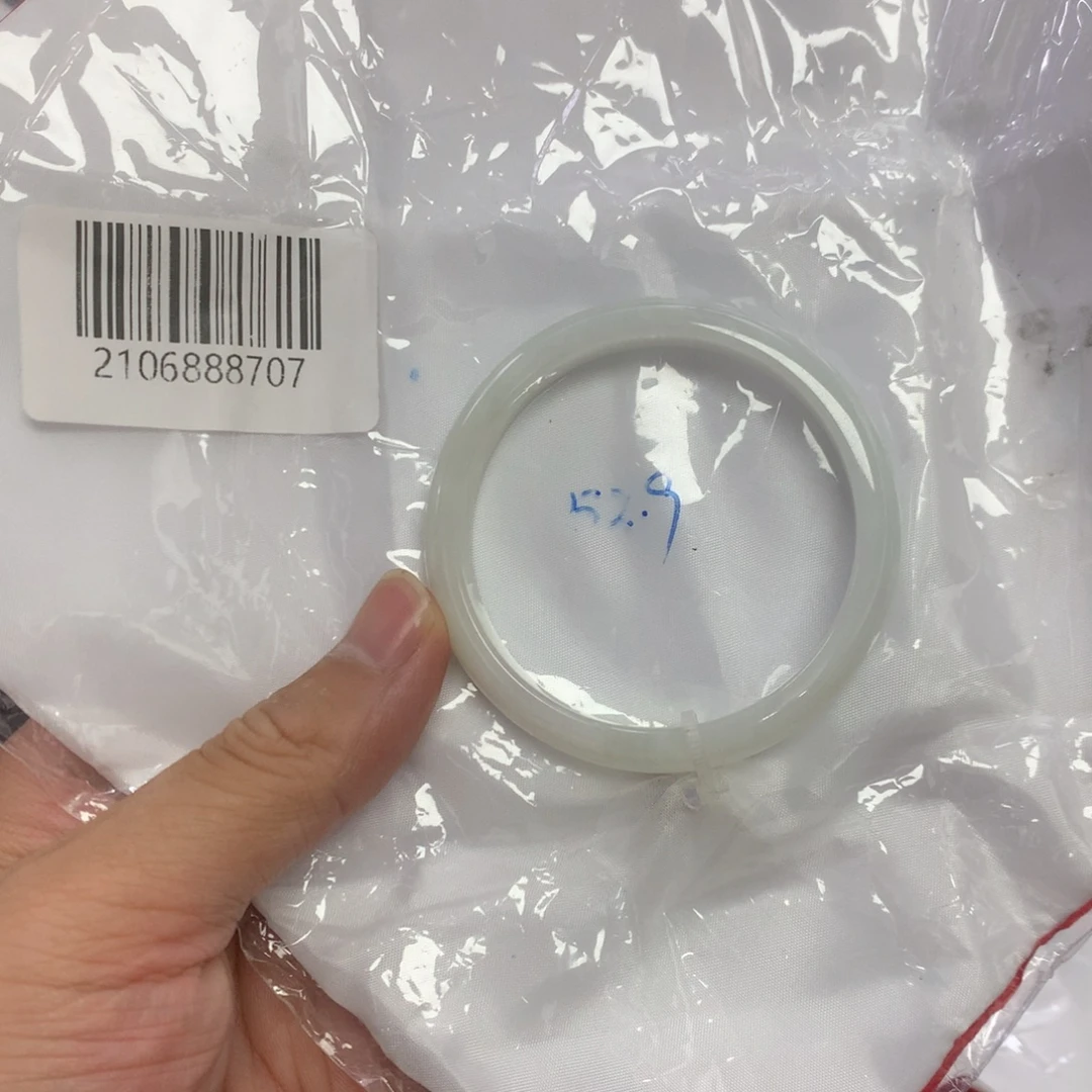 翡翠未镶嵌手镯52.9