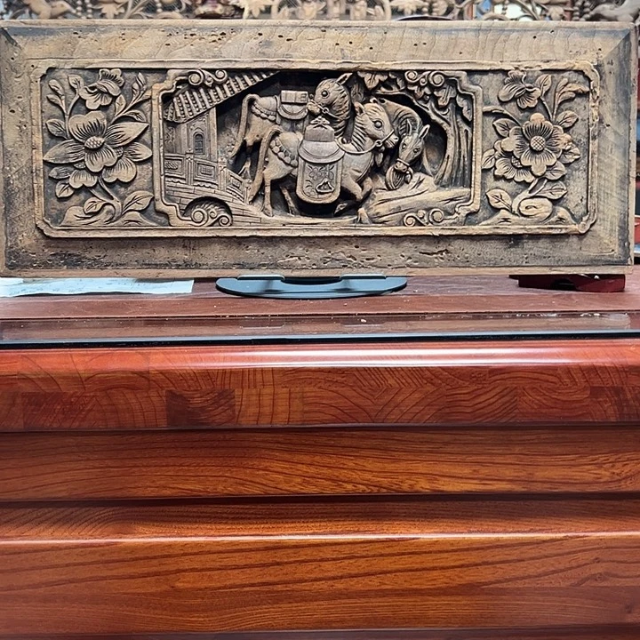 暮***树木老木雕工艺精湛精巧