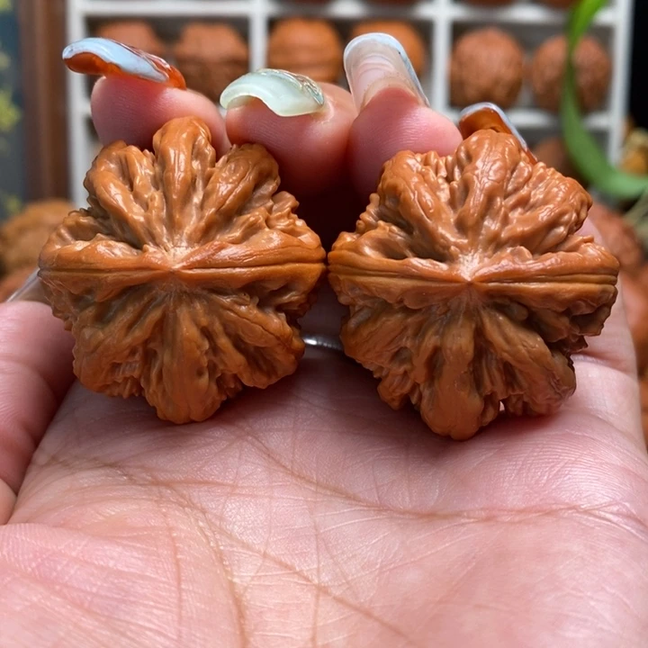 把件文玩核桃八棱王