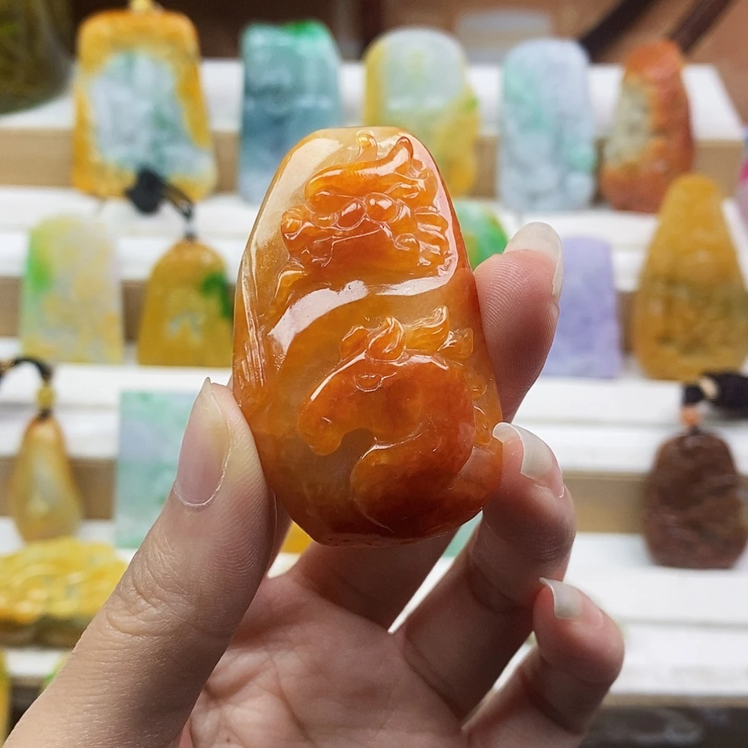 定制翡翠未镶嵌翡翠