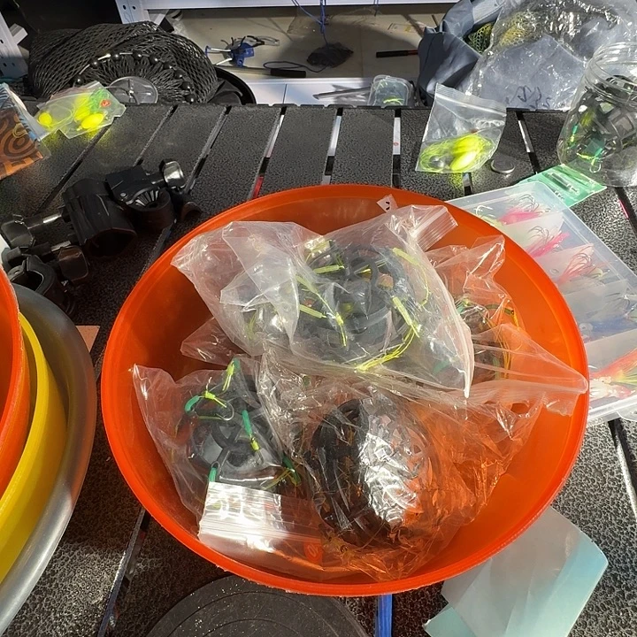 25号不退不换满10发货