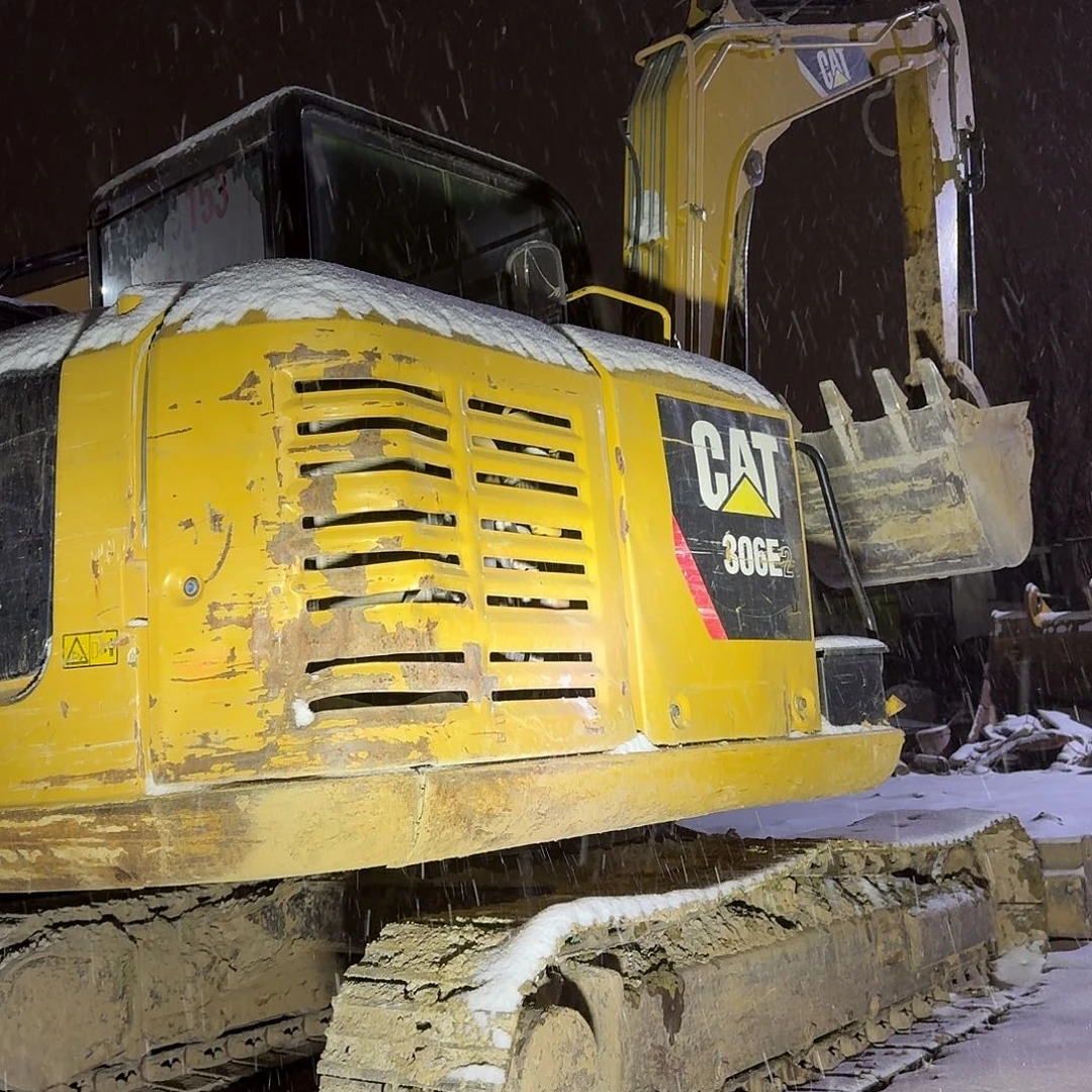 18年出厂卡特306E2