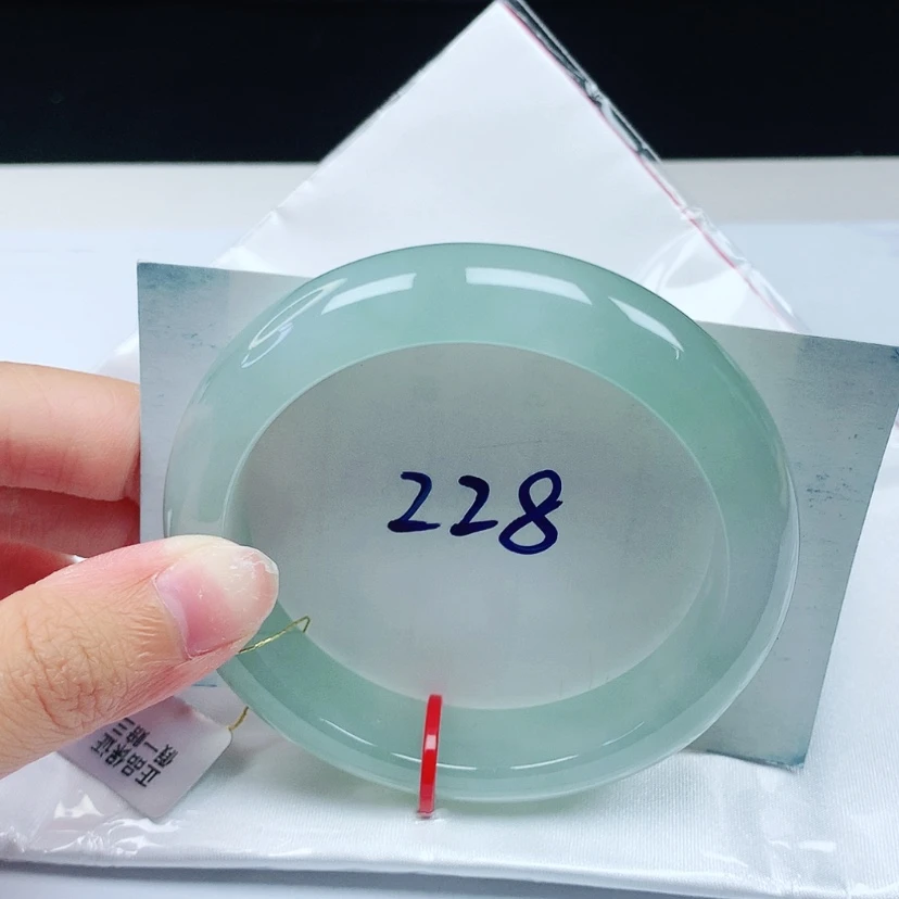 【闪购商品】翡翠手镯未镶嵌57.6圈