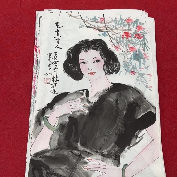 国画花鸟等图案为一体而