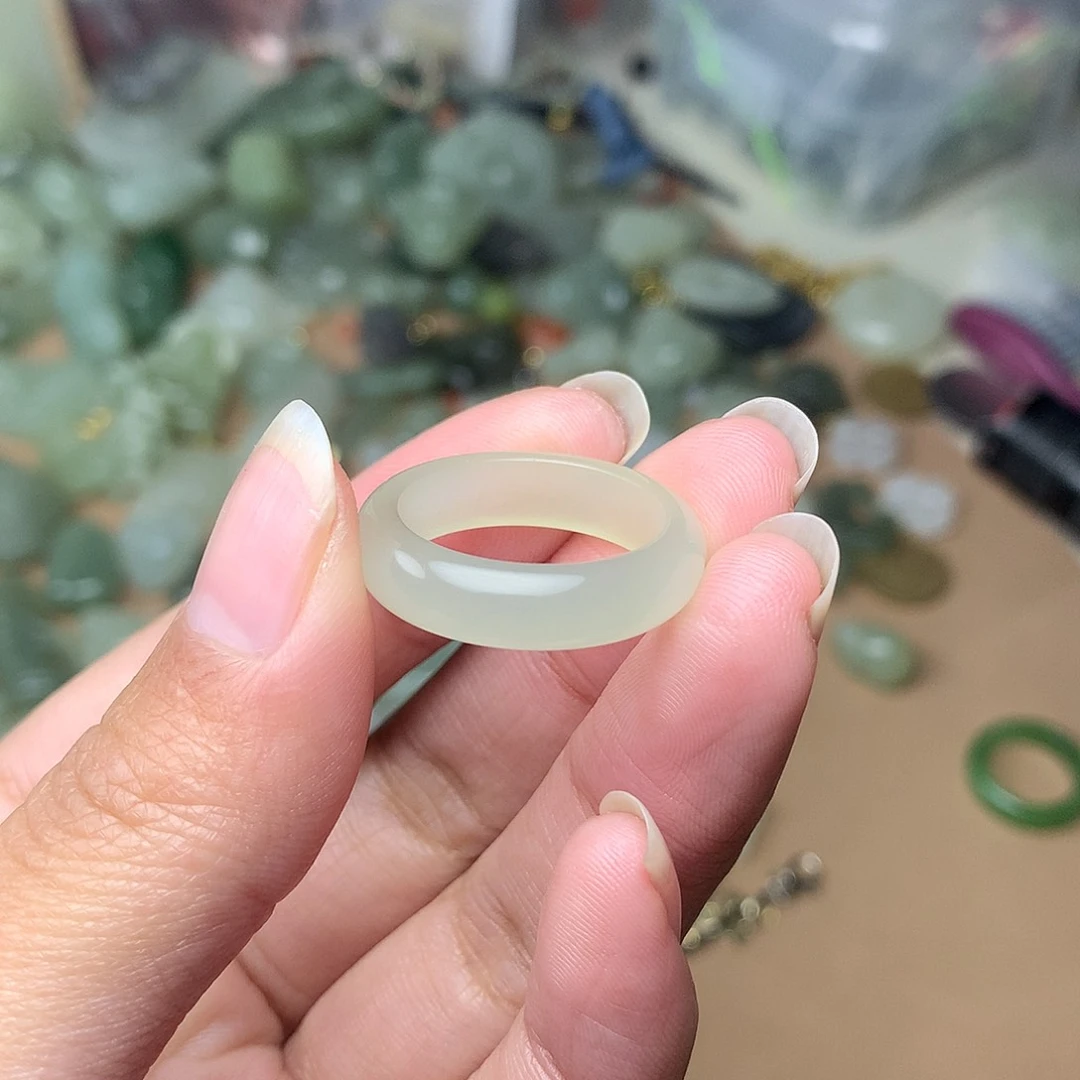 和田玉17码戒指未镶嵌