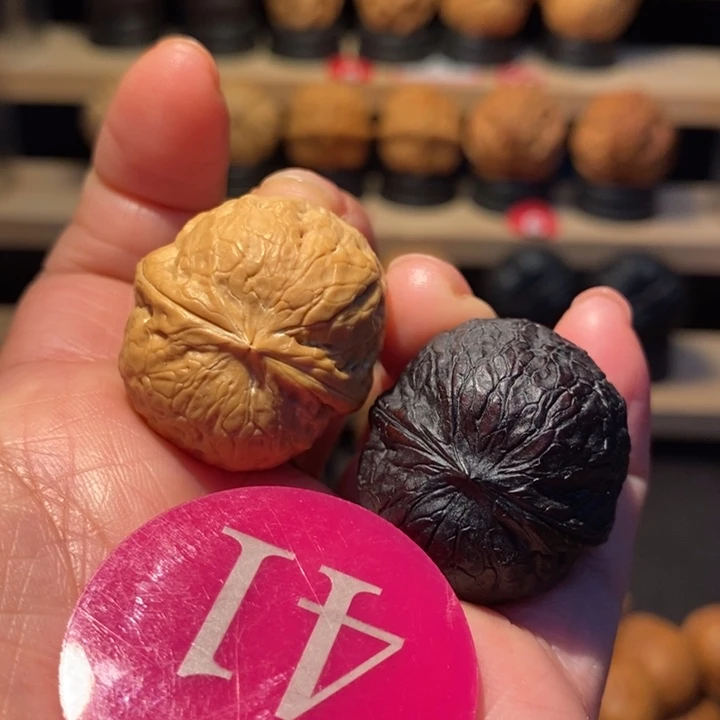 木质类双色蛇皮球29尺寸