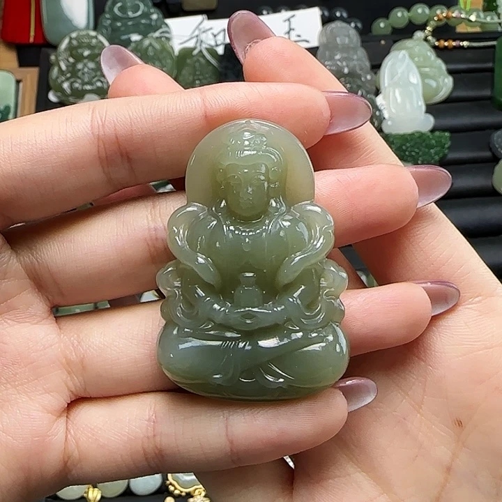 颈饰未镶嵌和田玉