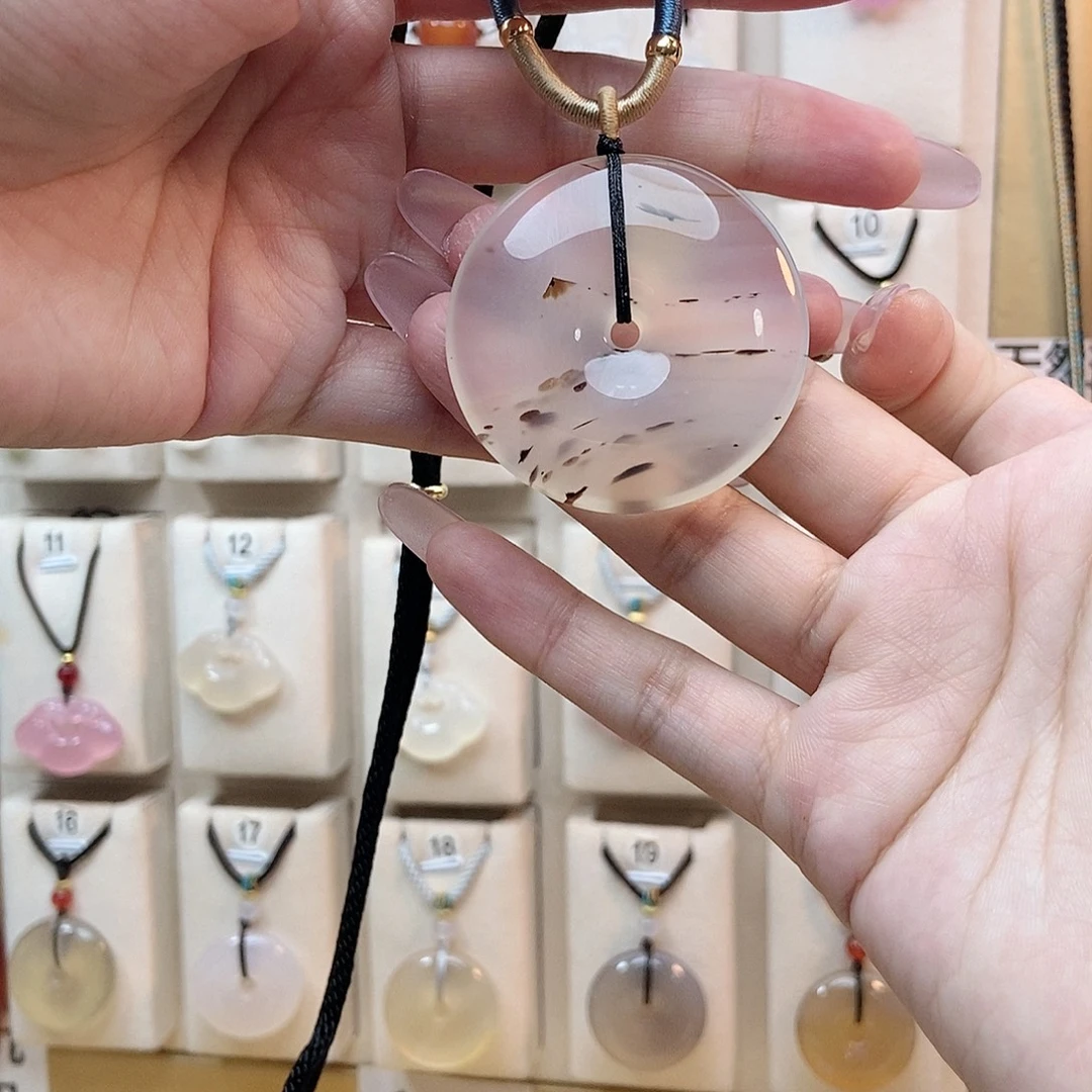 幕***玲玛瑙/玉髓未镶嵌颈饰