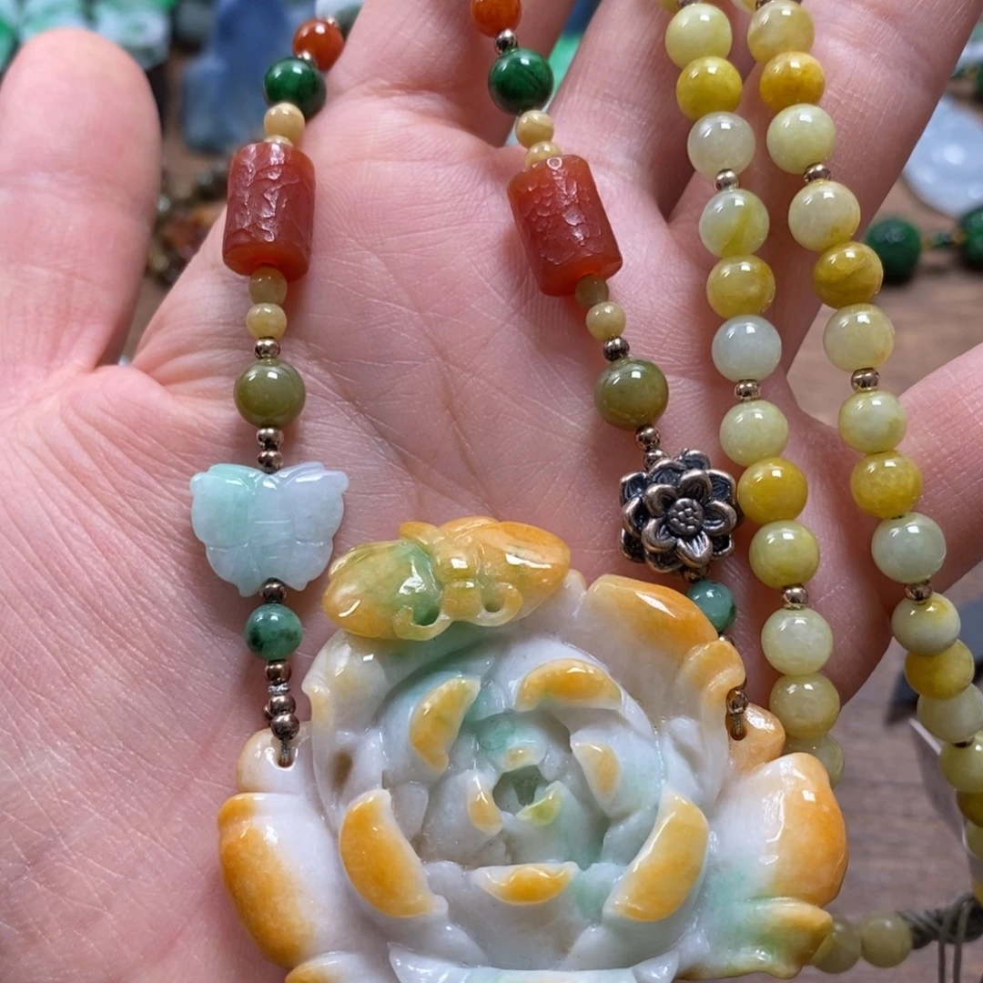 翡翠未镶嵌颈饰复古国风