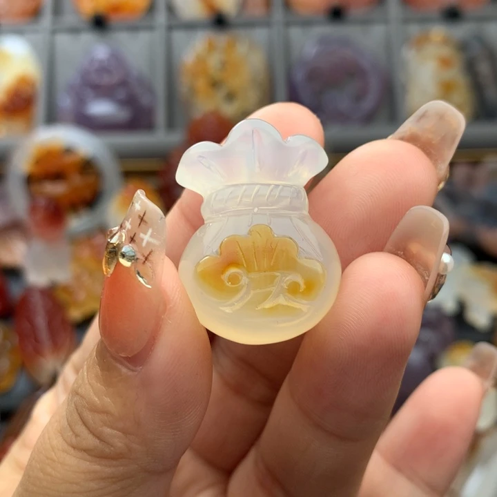 浪***花玛瑙/玉髓未镶嵌颈饰