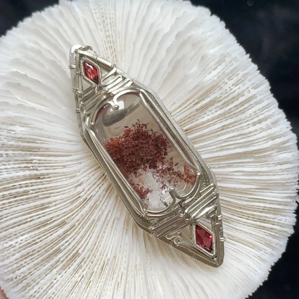 钛钢项链 白铜手工制作红色领带造型项链（可碰水）百搭