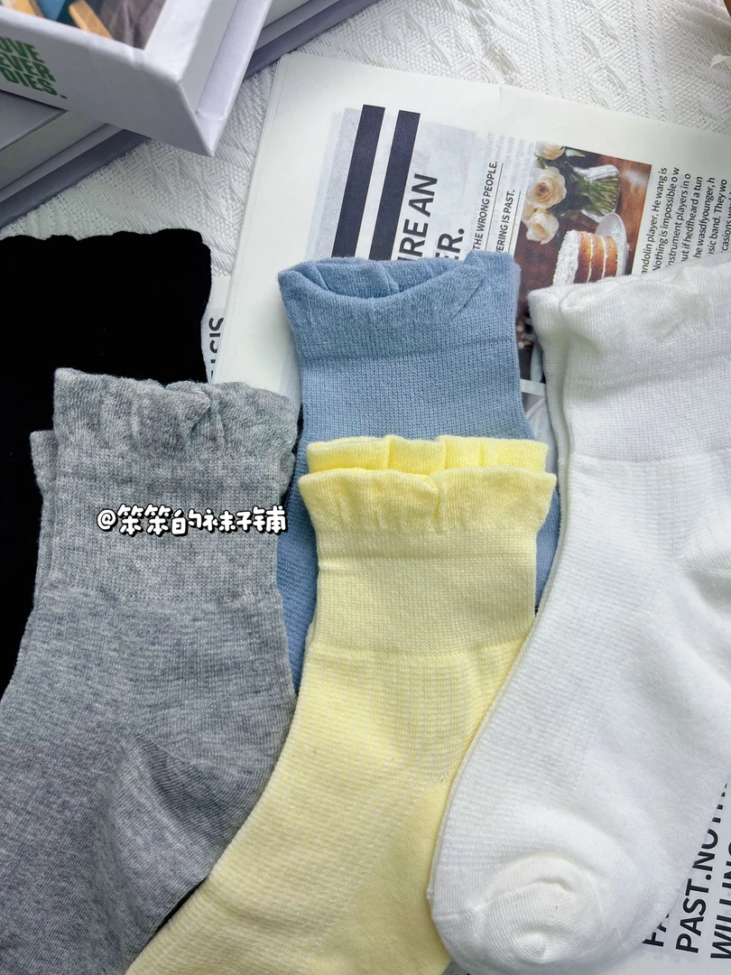 025新款花边袜子中筒纯色可爱荷叶边日系舒服百搭透气吸汗miu风