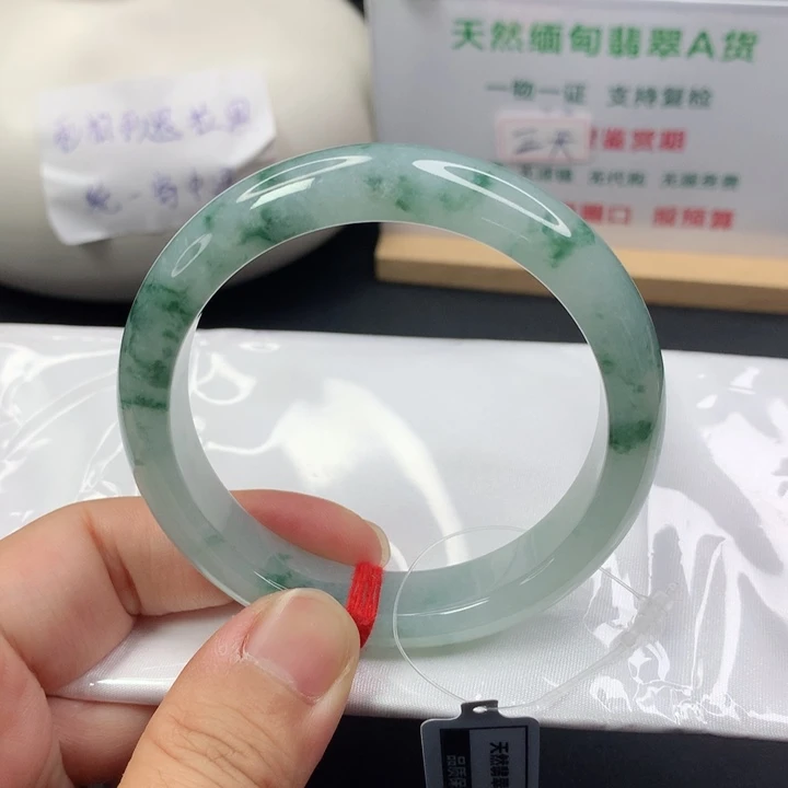未镶嵌手镯翡翠5657