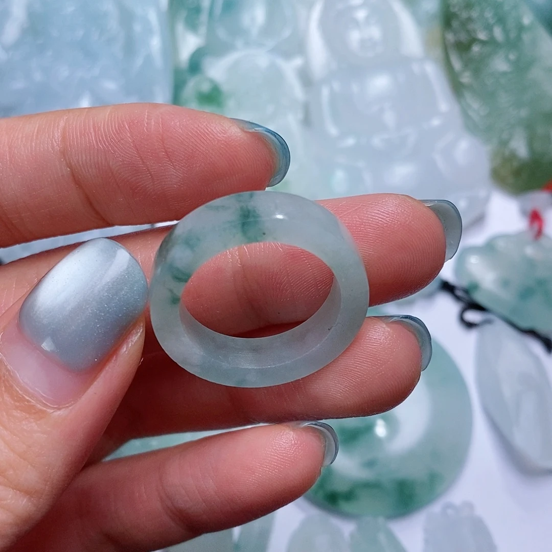 定制翡翠未镶嵌毛货付款后确认抛光