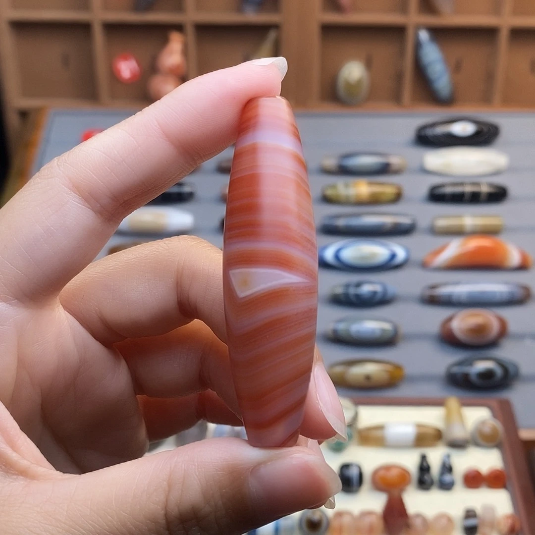 玛瑙/玉髓颈饰未镶嵌小**爸