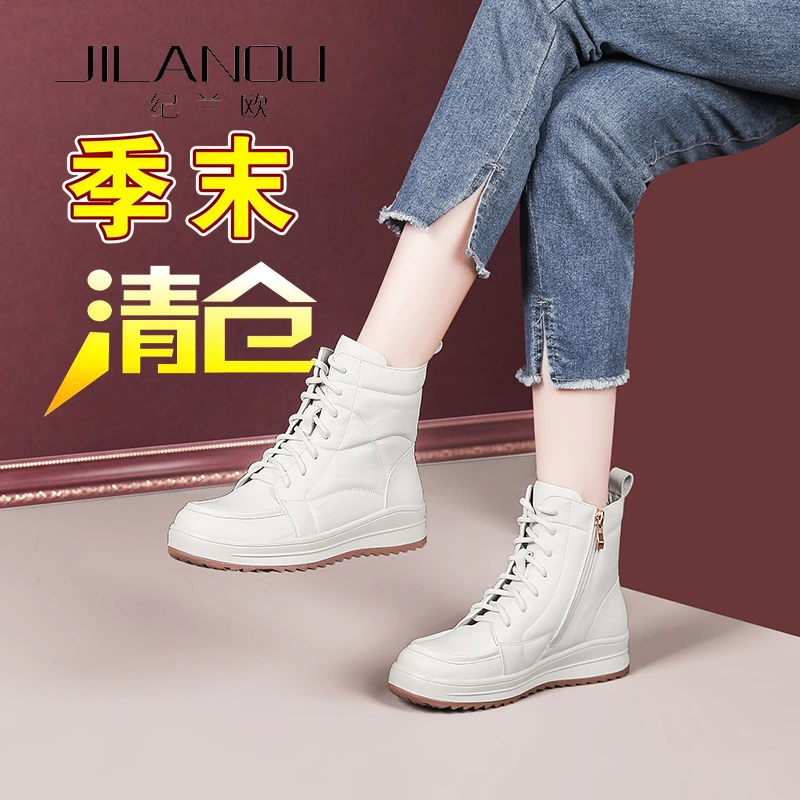 2025新款女鞋防滑平底靴子保暖真皮短靴马丁靴女冬季加绒百搭好穿