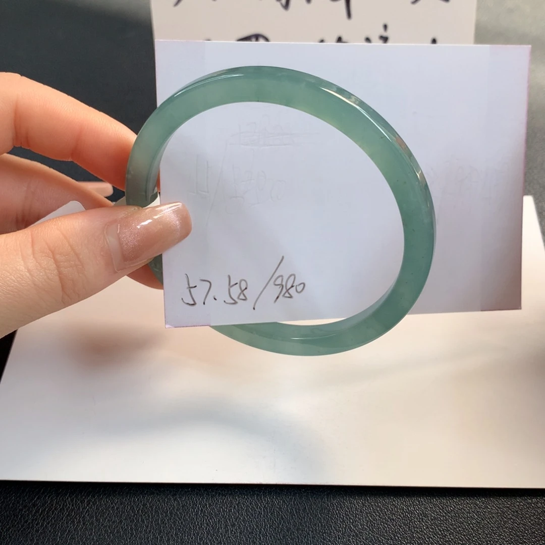 翡翠未镶嵌手镯天然翡翠