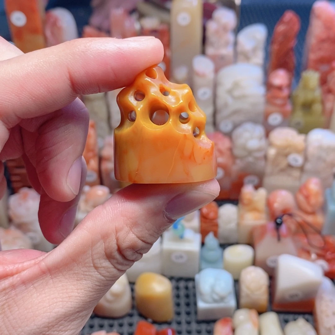 寿山石印石萝**号手工篆刻