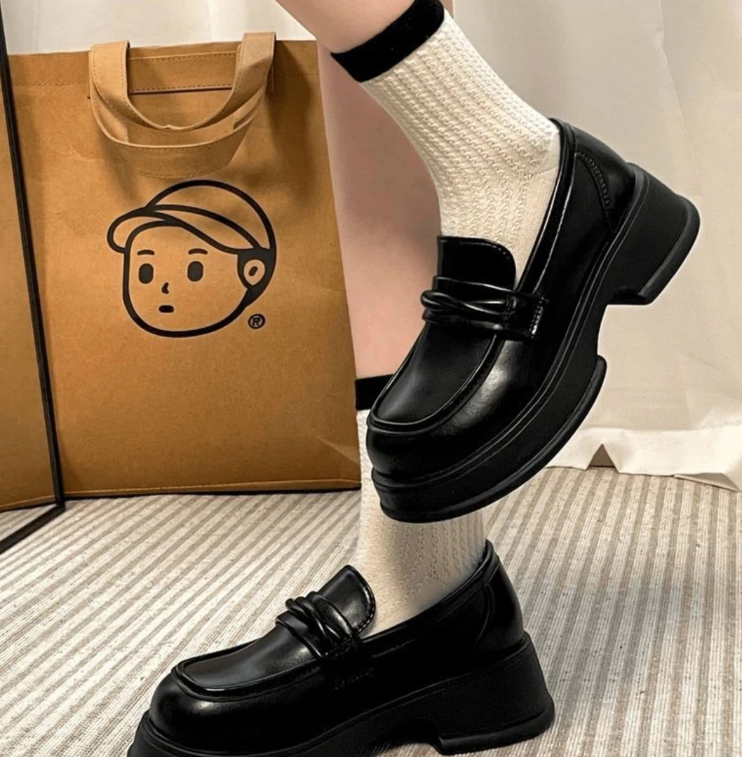 黑色乐福鞋百搭皮鞋休闲厚底系带英伦风女鞋女士2218