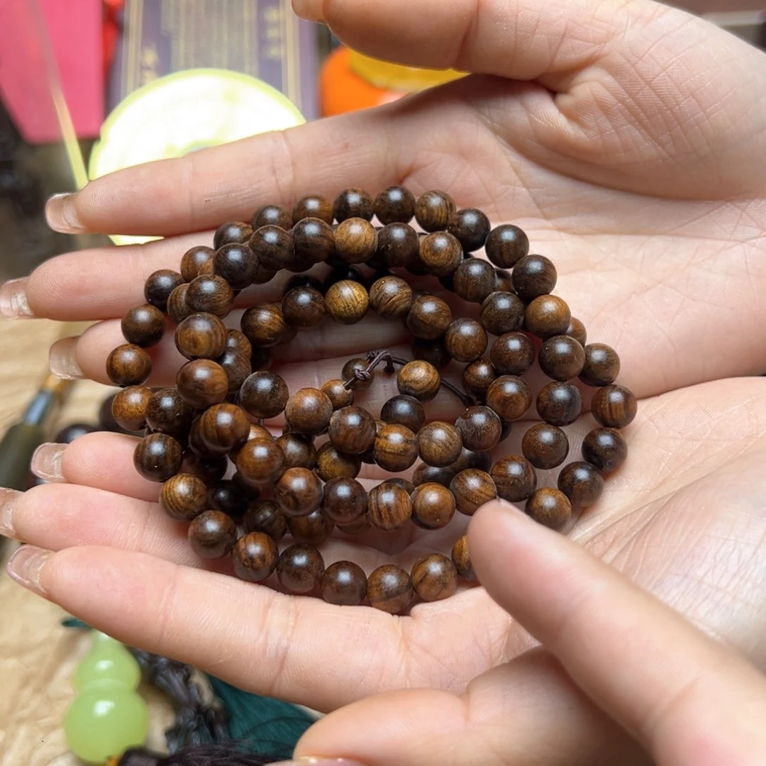 大叶紫檀（黑酸枝木类）