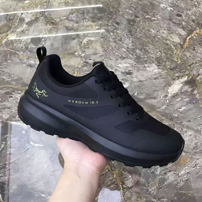 【香港QXWB&Shoes官方正品】男运动鞋百搭舒适黑色透气网面跑步鞋