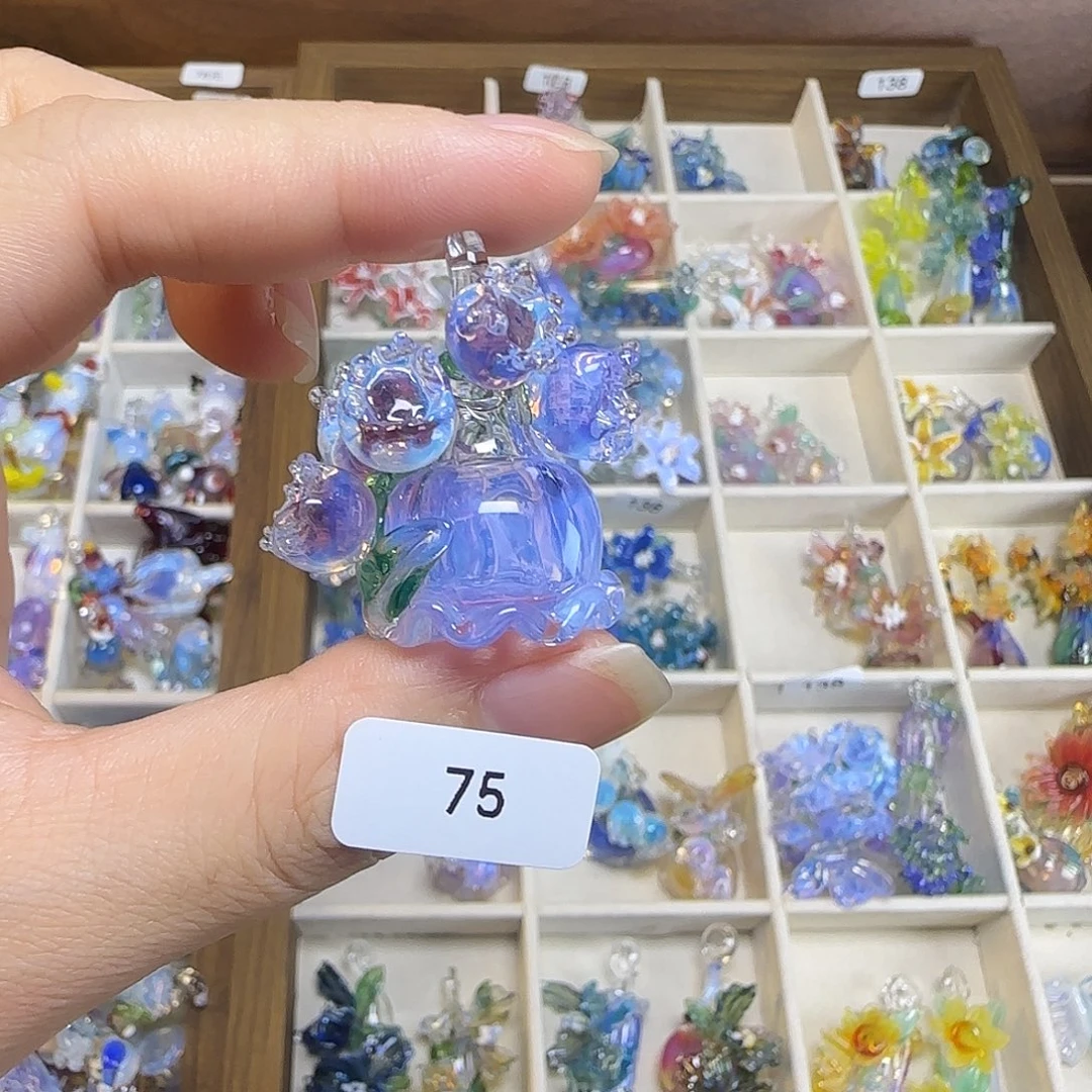 玻璃颈饰不支持七天无理由理智下单