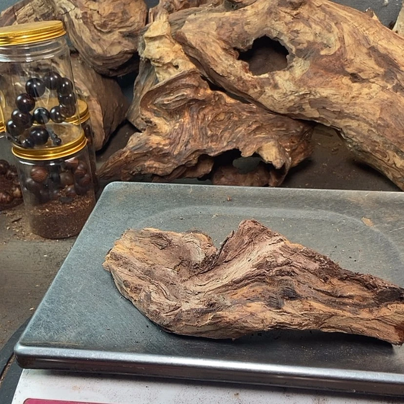 【闪购商品】黄花梨/降香黄檀用****3