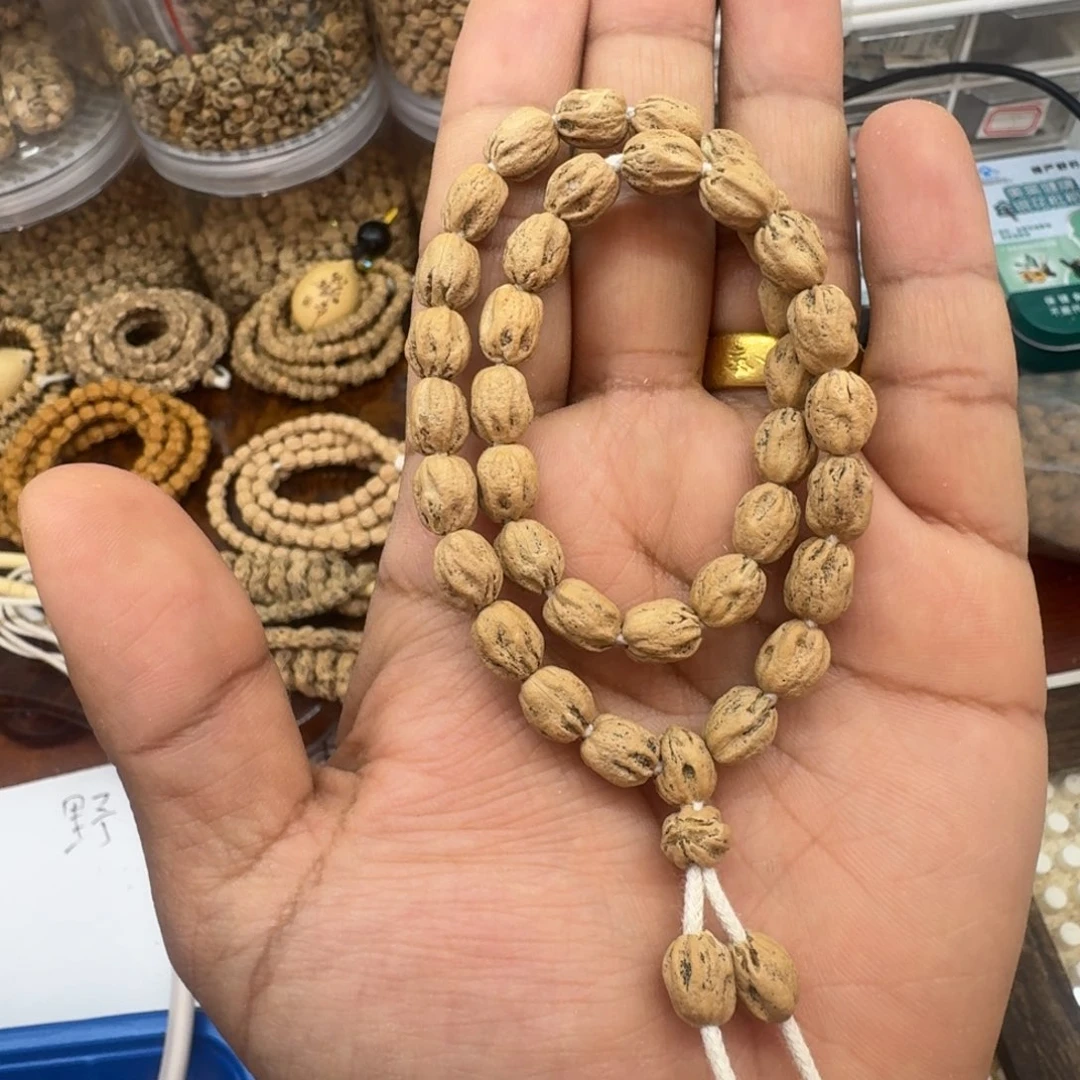 柏香籽/百香籽吊坠玉**石