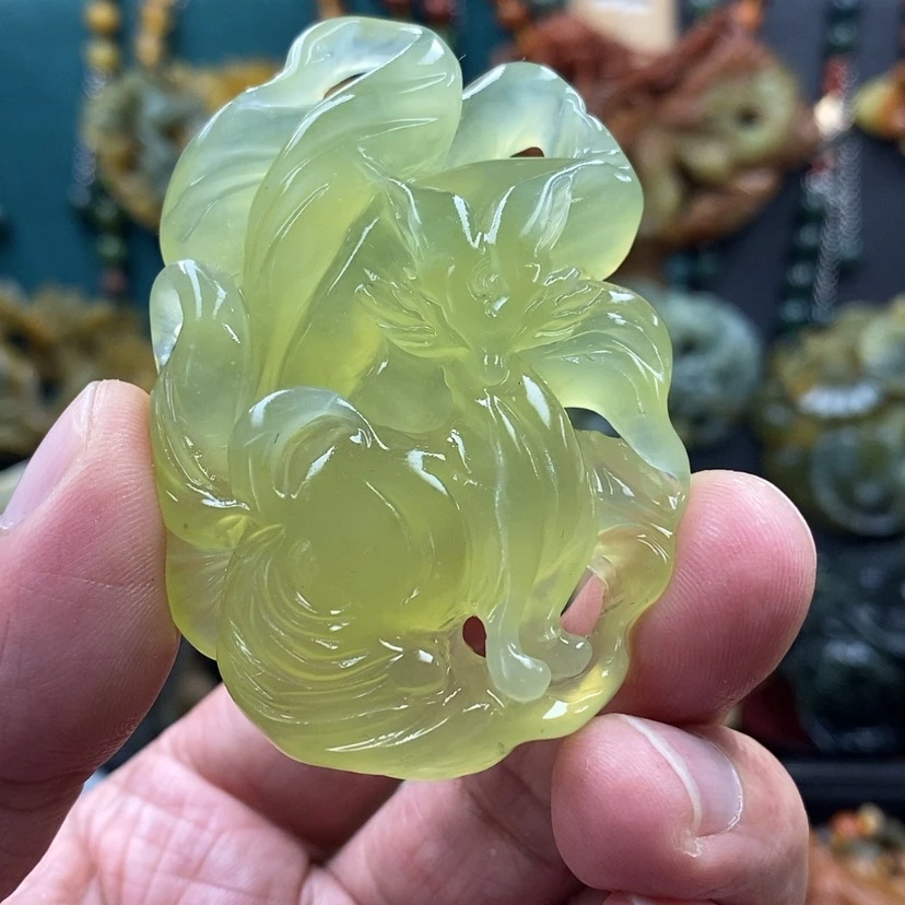 【闪购商品】蛇纹石玉未镶嵌吊坠秋****浅