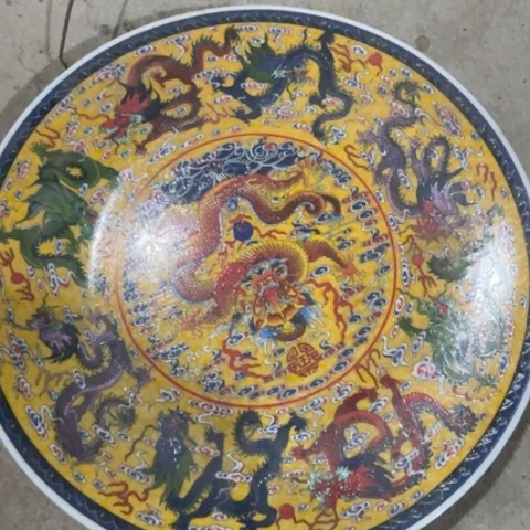 摆件瓷器制作工艺精湛