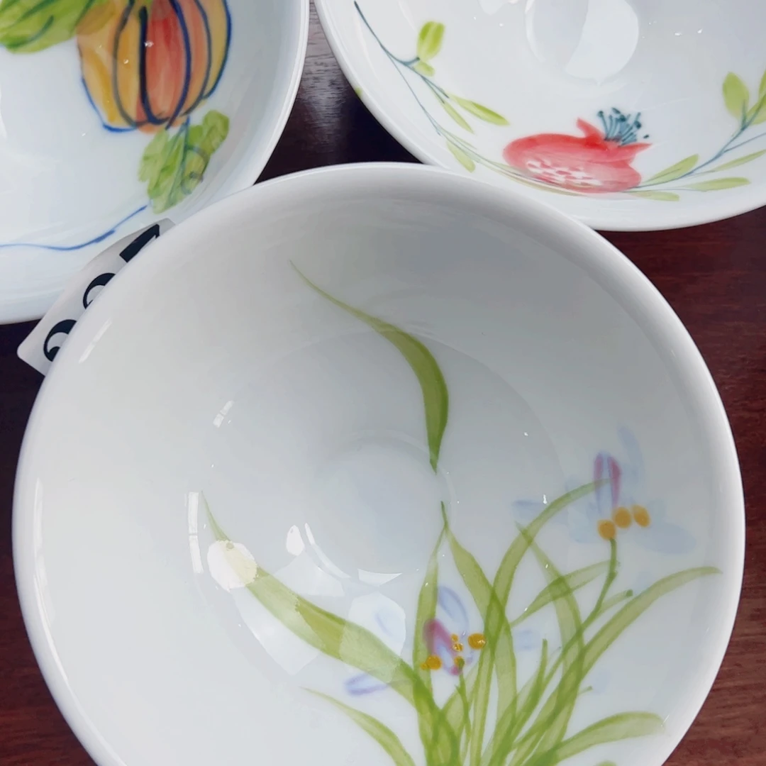 景德镇陶瓷手工手绘制作