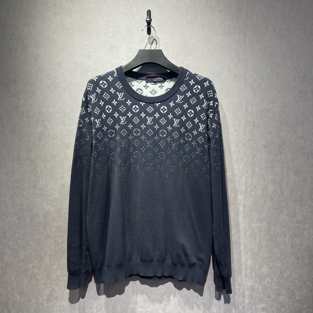 99新 LouisVuitton/路易威登 渐变logo圆领毛衣/XXL码/12000