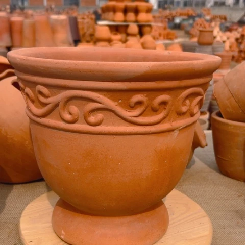 红陶口27高26微瑕