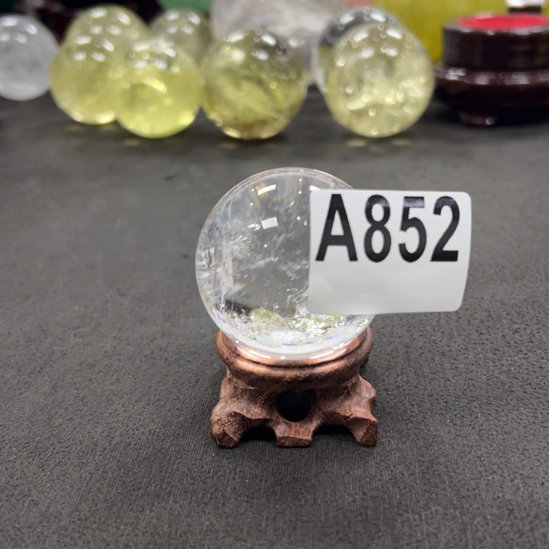 瑶***；石材天然白水晶球5.12